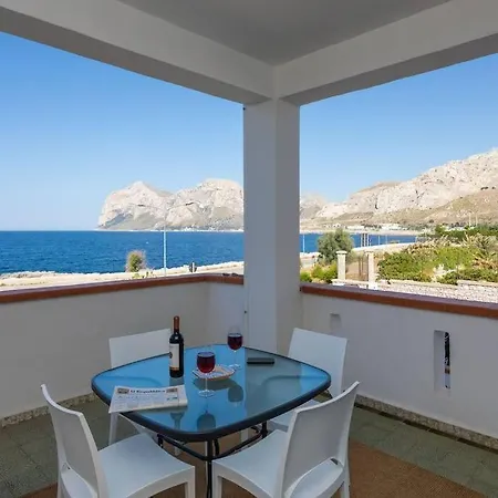 Sunset Panoramic - * איסולה דלה פמינה