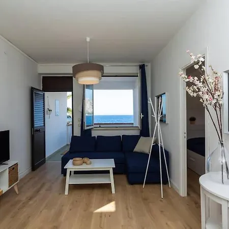 Sunset Panoramic - איסולה דלה פמינה